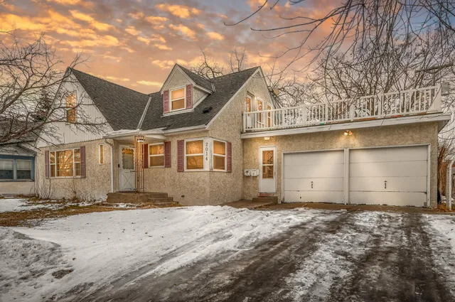 $400,000 | 2014 6th Avenue, Anoka, MN 55303