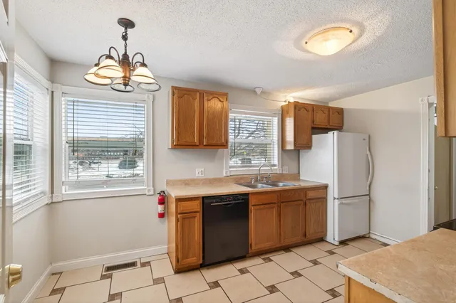 $400,000 | 2014 6th Avenue, Anoka, MN 55303