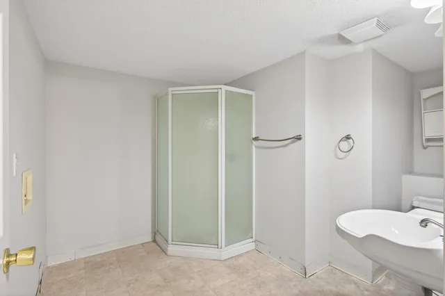 $400,000 | 2014 6th Avenue, Anoka, MN 55303