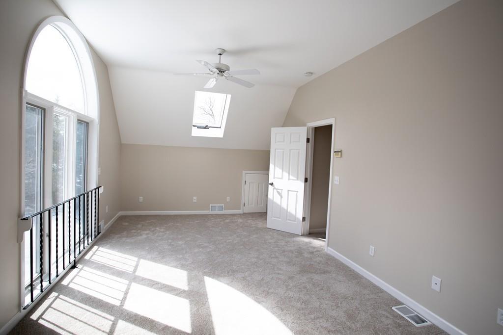 255 Montague Road Amherst, MA 01002 - Photo 19 of 32