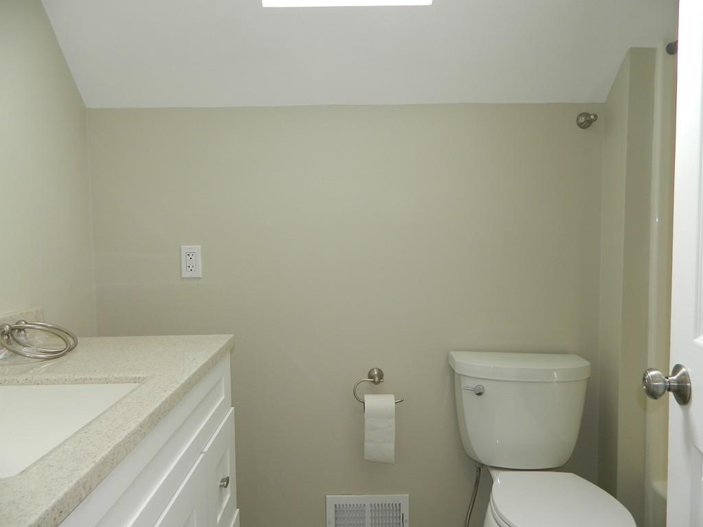 255 Montague Road Amherst, MA 01002 - Photo 25 of 32