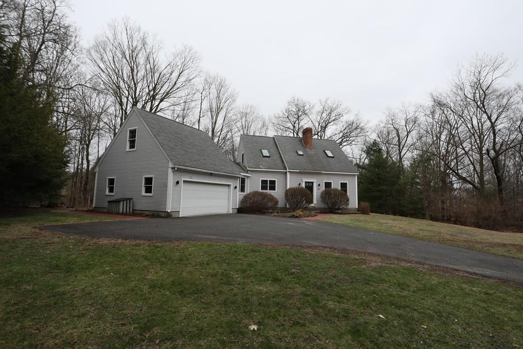 255 Montague Road Amherst, MA 01002 - Photo 4 of 32