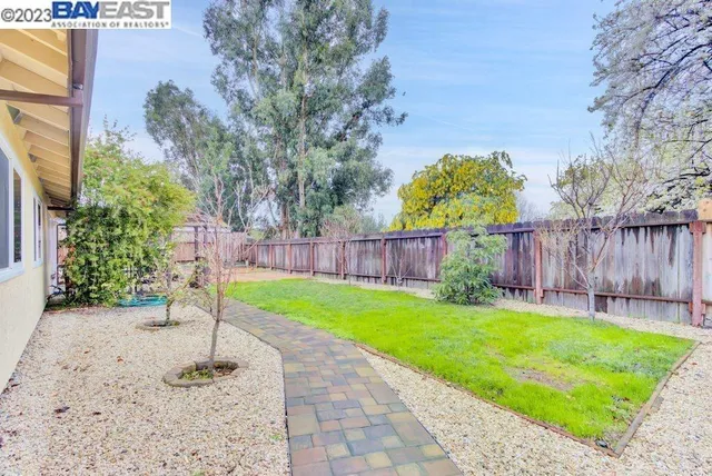 $779,900 | 748 Windward Drive, Rodeo, CA 94572
