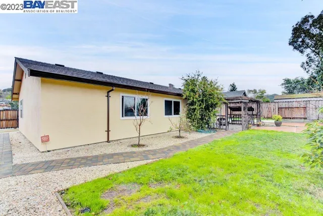 $779,900 | 748 Windward Drive, Rodeo, CA 94572