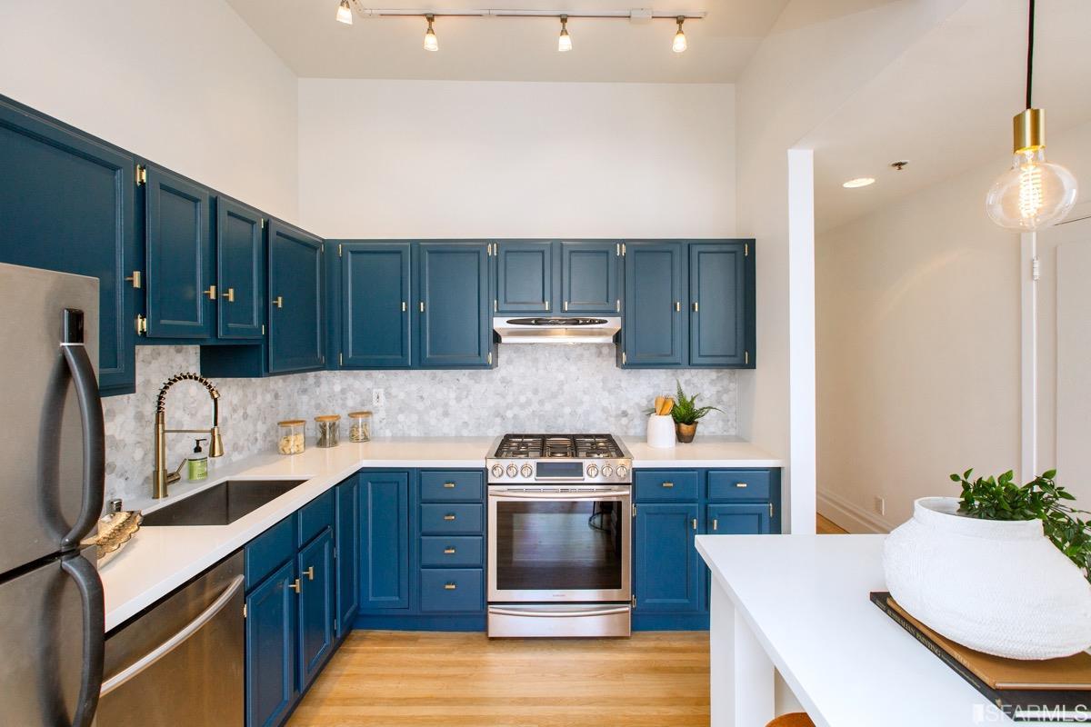 140 Divisadero Street, Unit 5 San Francisco, CA 94117 - Photo 13 of 26