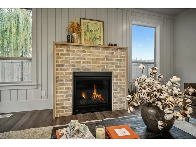 $639,900 | 7541 Lennox Lane Northeast, Keizer, OR 97303