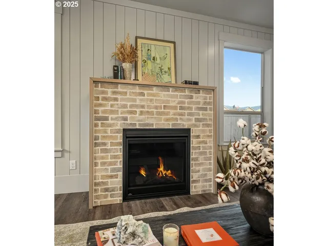 $639,900 | 7541 Lennox Lane Northeast, Keizer, OR 97303