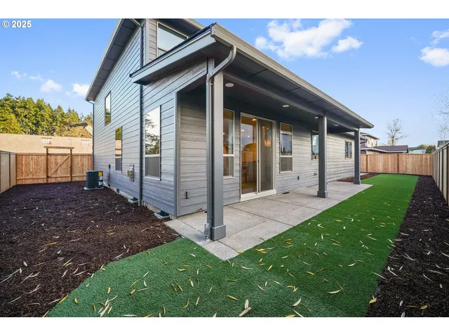 $639,900 | 7541 Lennox Lane Northeast, Keizer, OR 97303