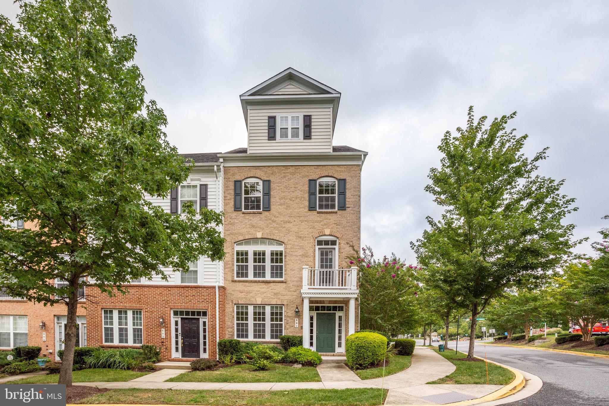 601 Spectator Avenue Landover, MD 20785 - Photo 1 of 56