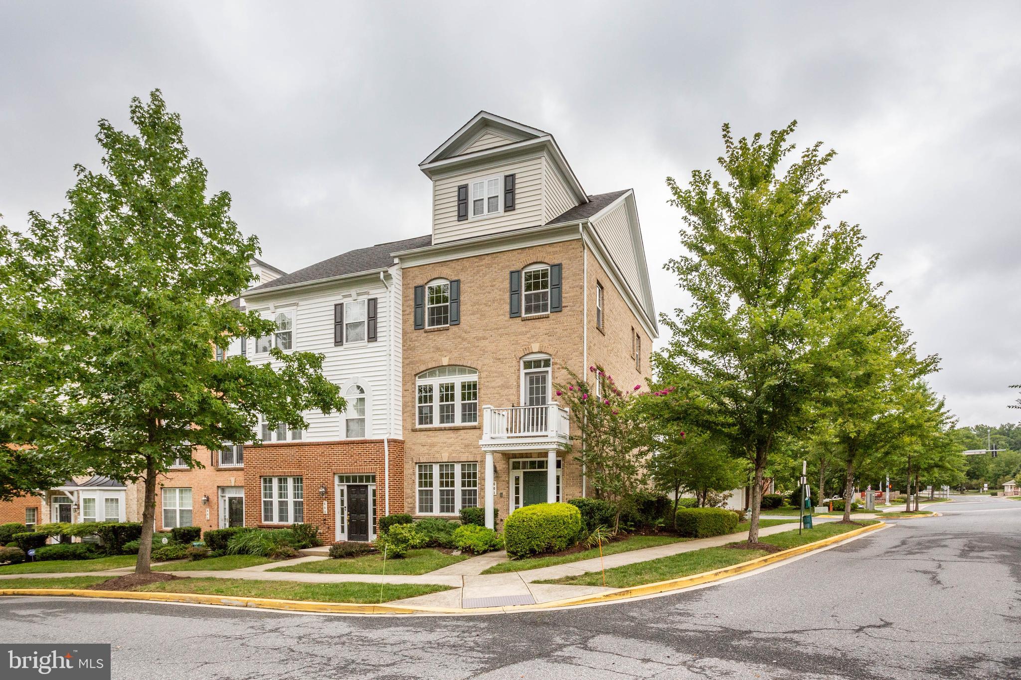 601 Spectator Avenue Landover, MD 20785 - Photo 2 of 56