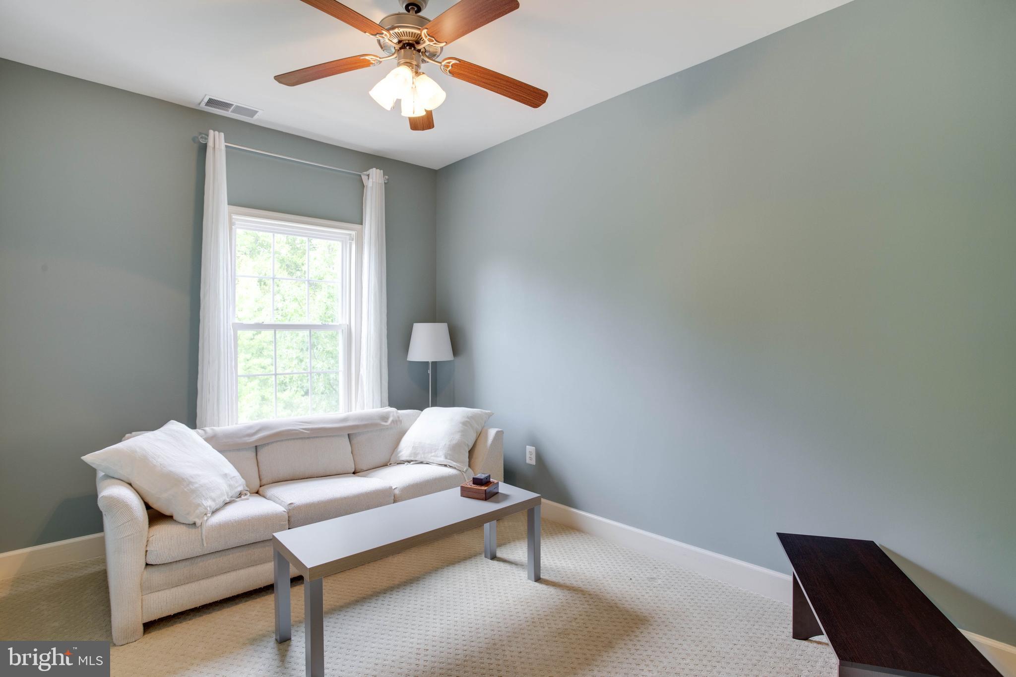 601 Spectator Avenue Landover, MD 20785 - Photo 35 of 56