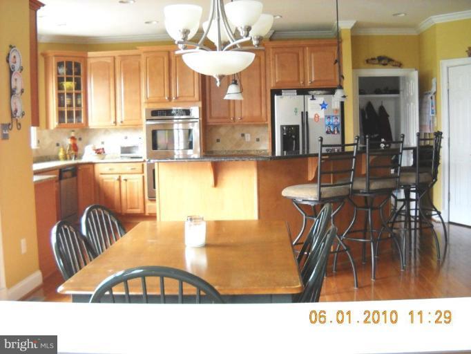 3415 Meredith Ridge Road Phoenix, MD 21131 - Photo 3 of 20 Kitchen
