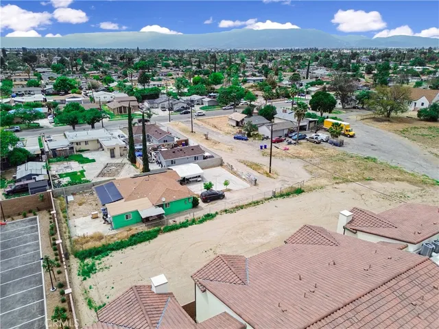 $100,000 | 0 Acacia, Rialto, CA 92376