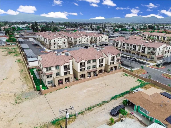 $100,000 | 0 Acacia, Rialto, CA 92376