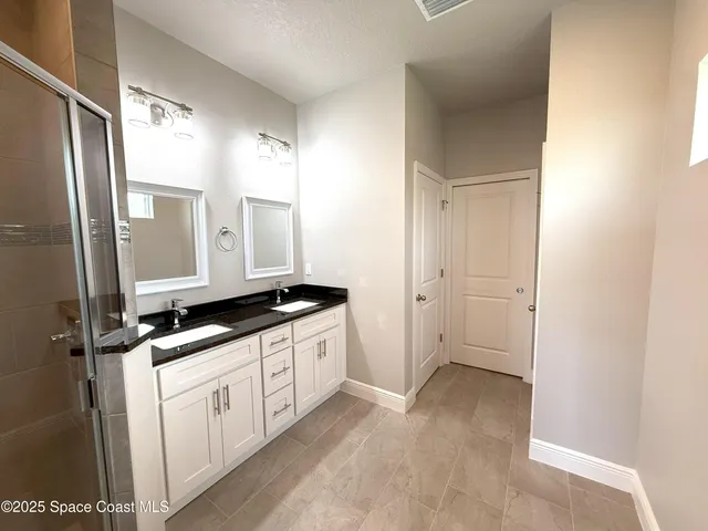 $2,000 | 239 Brickell Street Southeast, Palm Bay, FL 32909