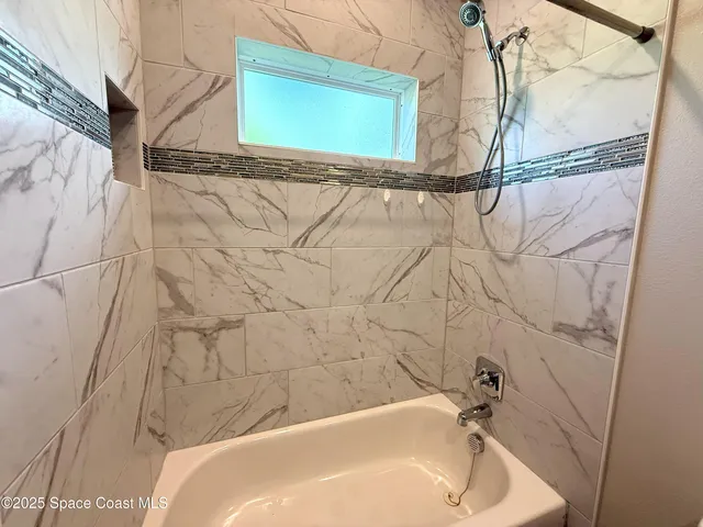 $2,000 | 239 Brickell Street Southeast, Palm Bay, FL 32909