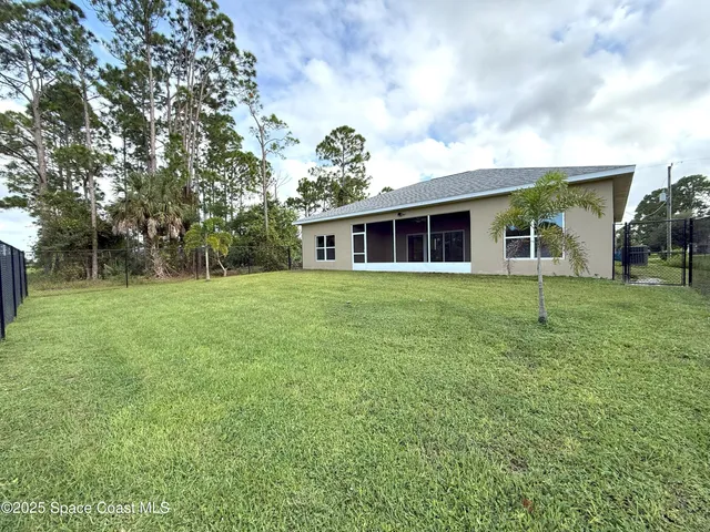 $2,000 | 239 Brickell Street Southeast, Palm Bay, FL 32909