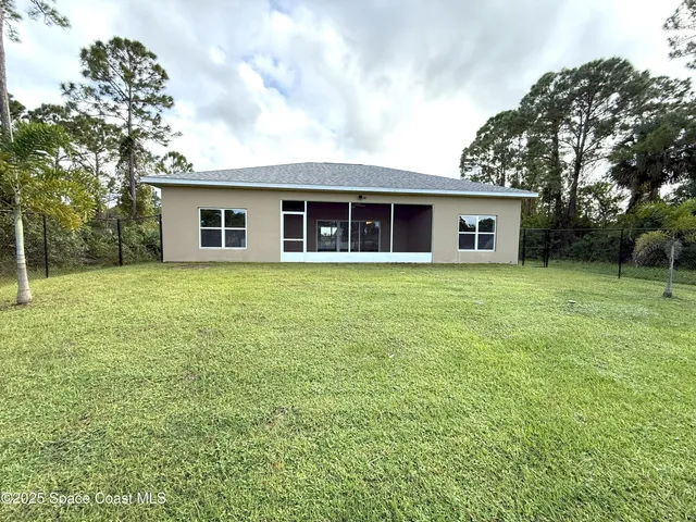 $2,000 | 239 Brickell Street Southeast, Palm Bay, FL 32909