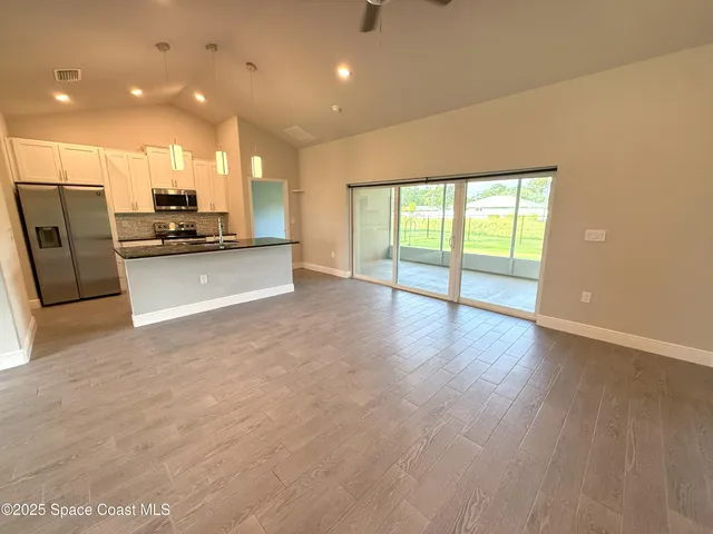 $2,000 | 239 Brickell Street Southeast, Palm Bay, FL 32909