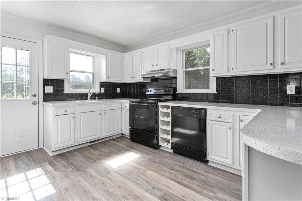 2914 Tyro Road Lexington, NC 27295 - Photo 11 of 25