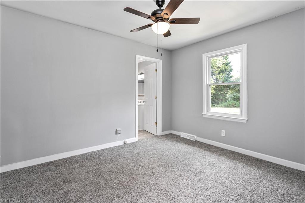 2914 Tyro Road Lexington, NC 27295 - Photo 15 of 25