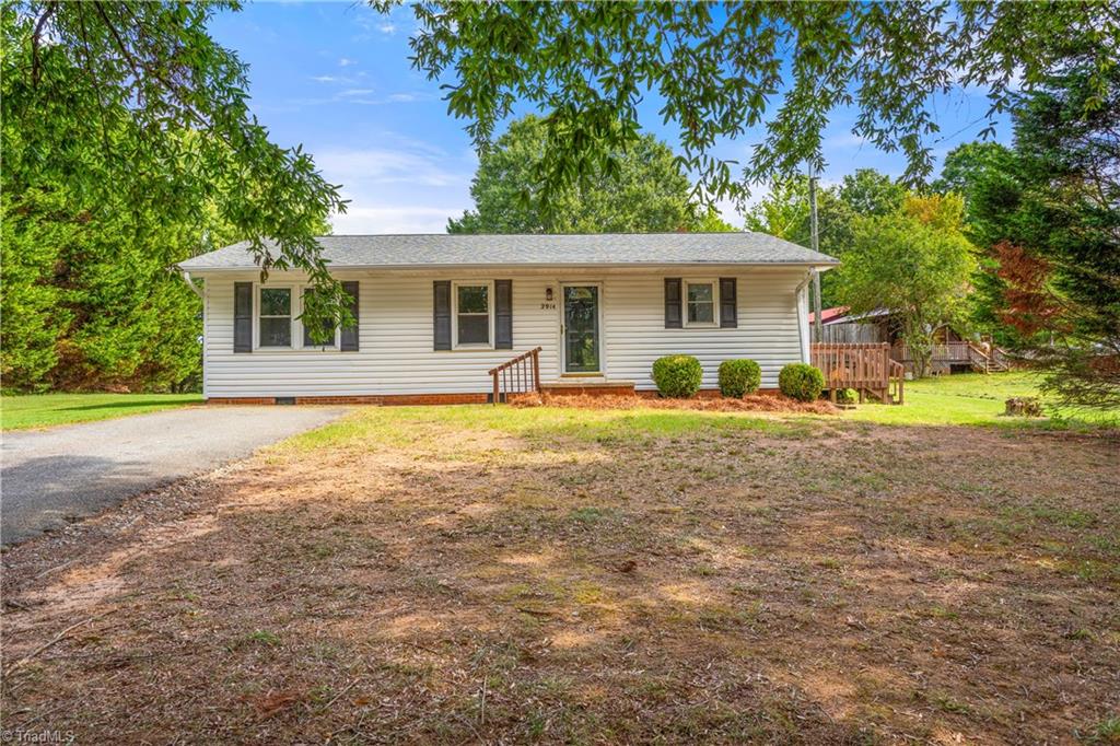 2914 Tyro Road Lexington, NC 27295 - Photo 3 of 25