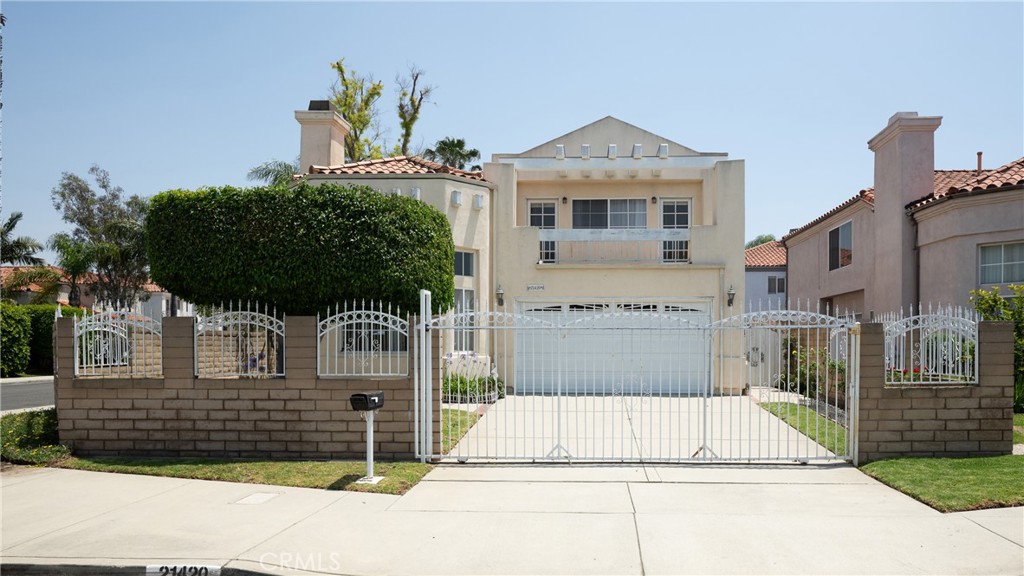 21420 South Perry Street Carson, CA 90745 - Photo 5 of 35