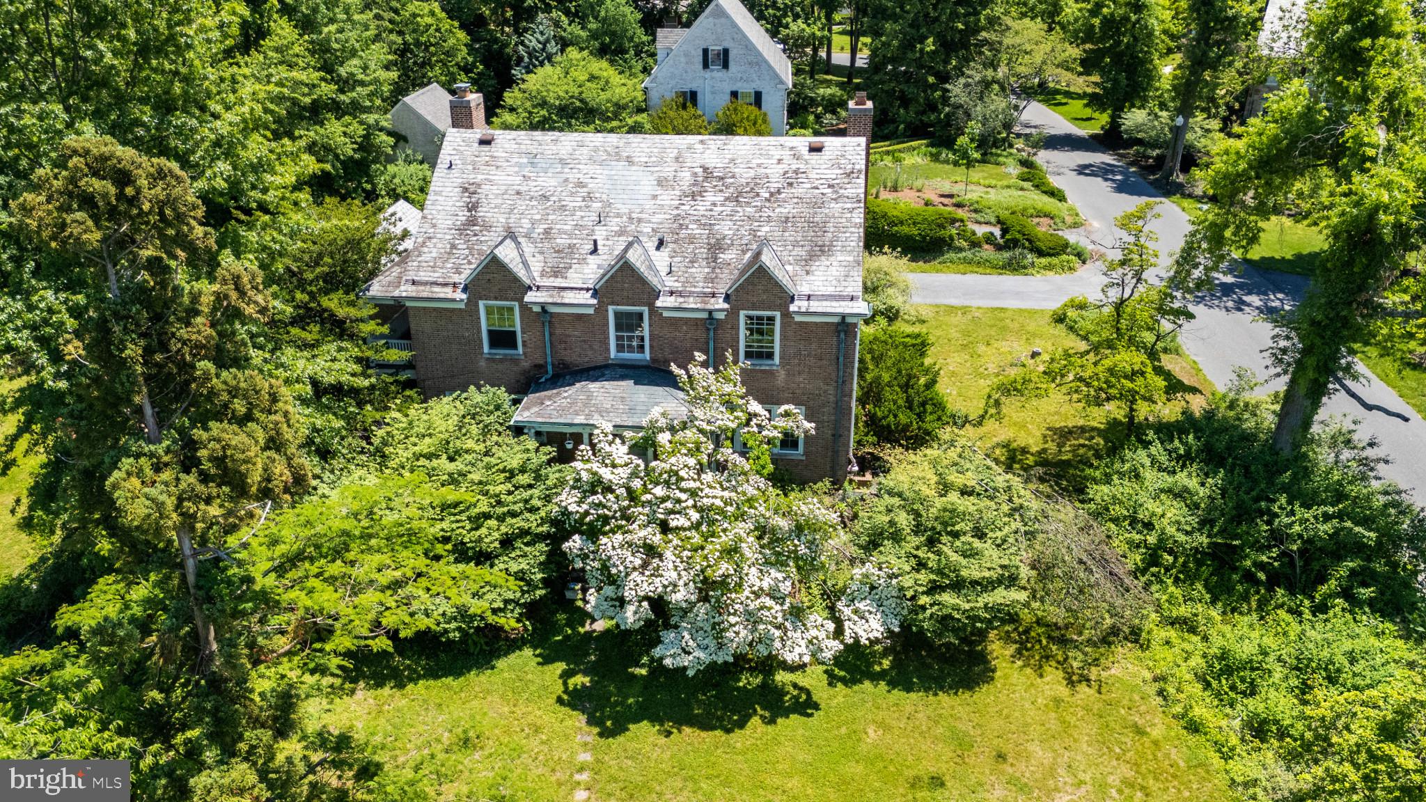 2316 Midland Road Harrisburg, PA 17104 - Photo 39 of 50