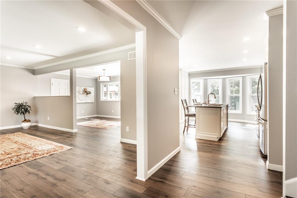 7727 Dean Road Indianapolis, IN 46240 - Photo 4 of 47