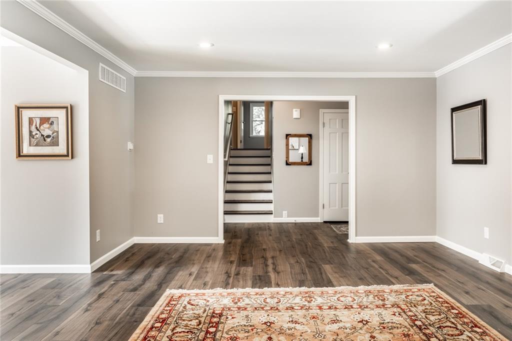 7727 Dean Road Indianapolis, IN 46240 - Photo 7 of 47