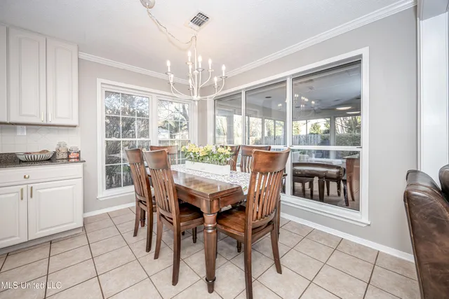 $359,900 | 910 Warren Street, Pascagoula, MS 39567