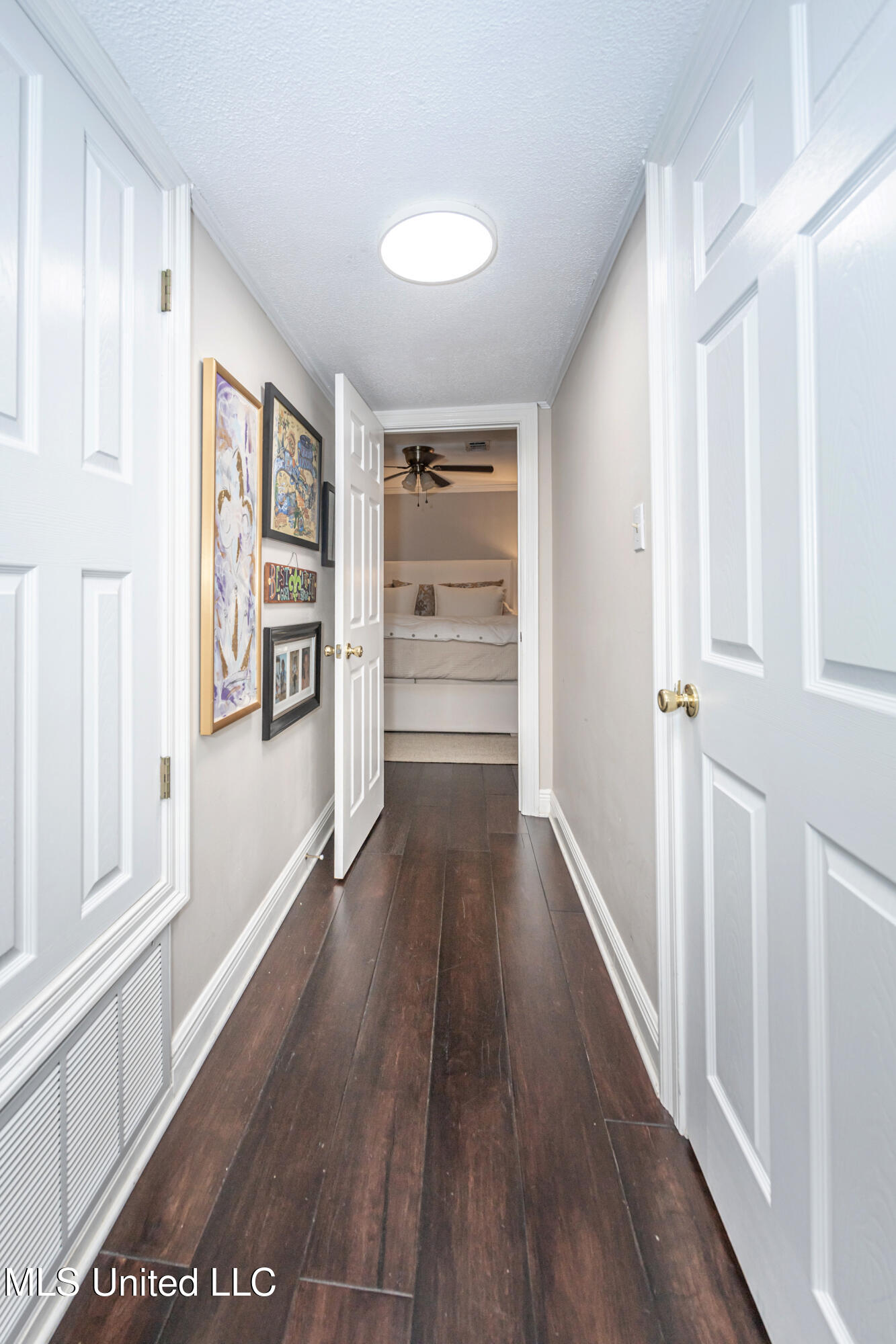 910 Warren Street Pascagoula, MS 39567 - Photo 29 of 52 IMG_4077