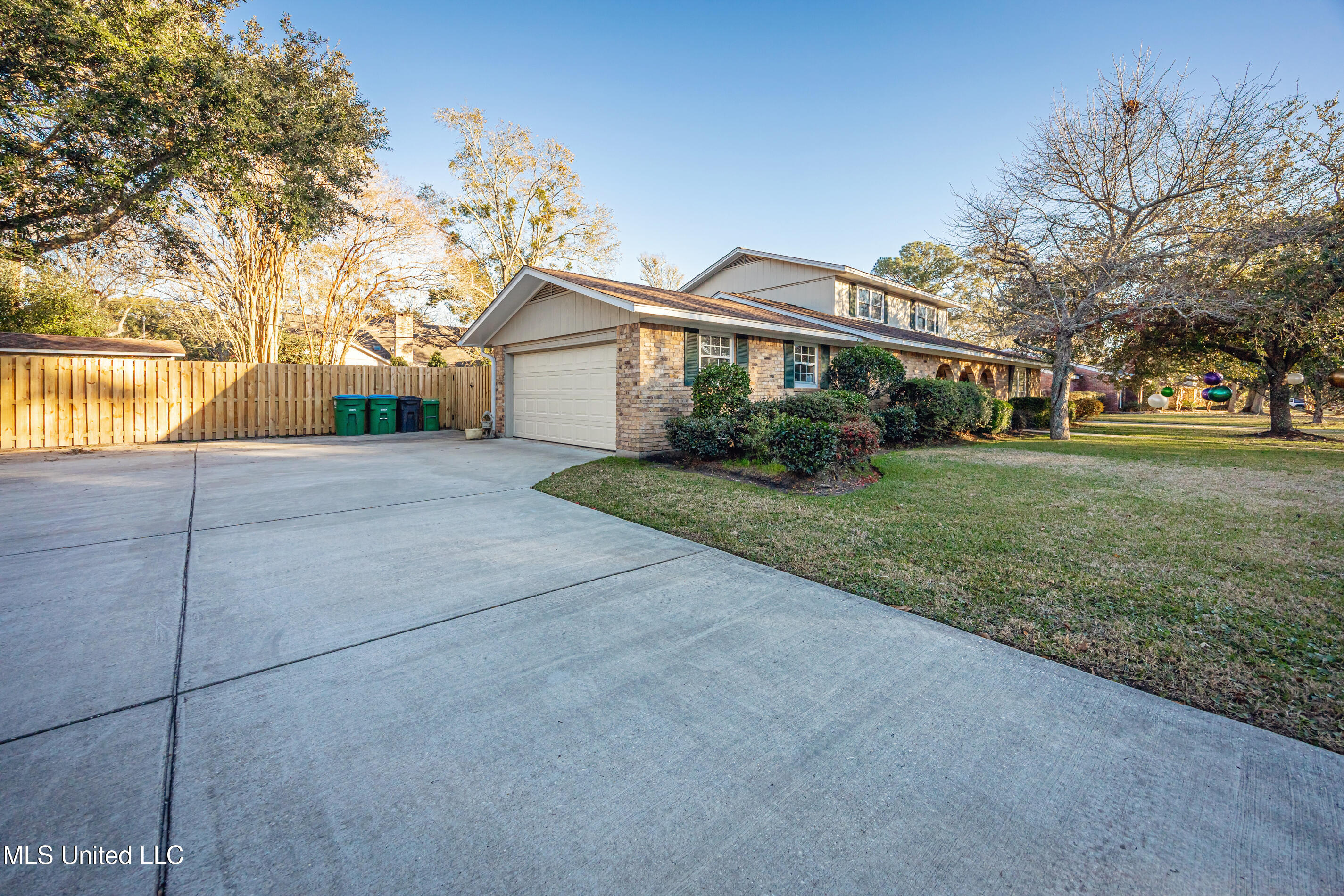 910 Warren Street Pascagoula, MS 39567 - Photo 49 of 52 IMG_4030