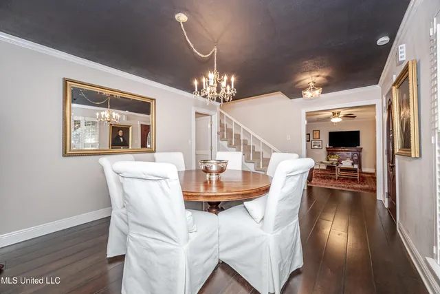 $359,900 | 910 Warren Street, Pascagoula, MS 39567