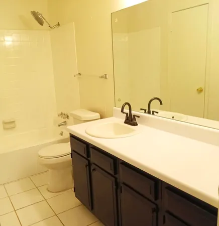 $93,000 | 1770 Crompton 6th Square, Unit 29, Memphis, TN 38134