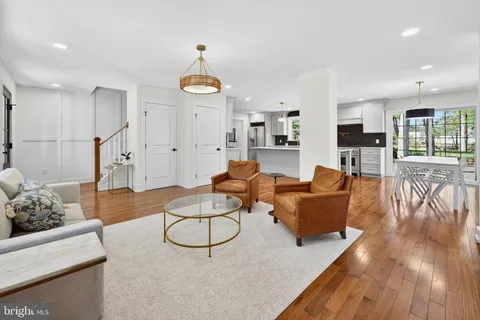 $1,515,000 | 633 South Edge Park Drive, Haddonfield, NJ 08033