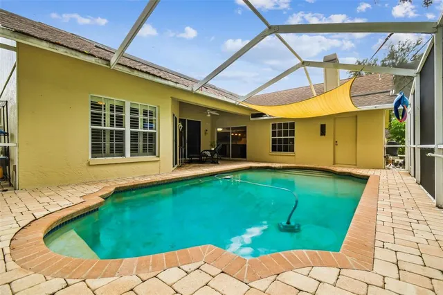 $837,500 | 16916 Filly Lane, Odessa, FL 33556