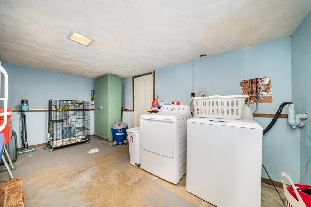 36 Kalmia Road Holbrook, MA 02343 - Photo 31 of 33