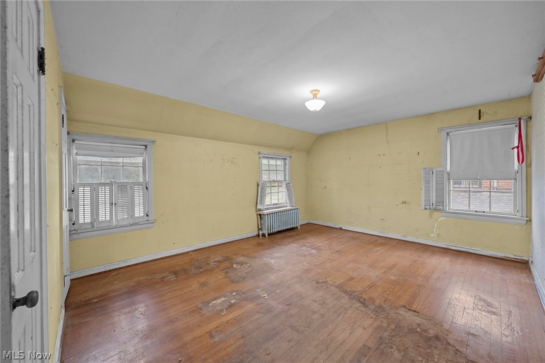 19264 North Sagamore Road Cleveland, OH 44126 - Photo 32 of 47