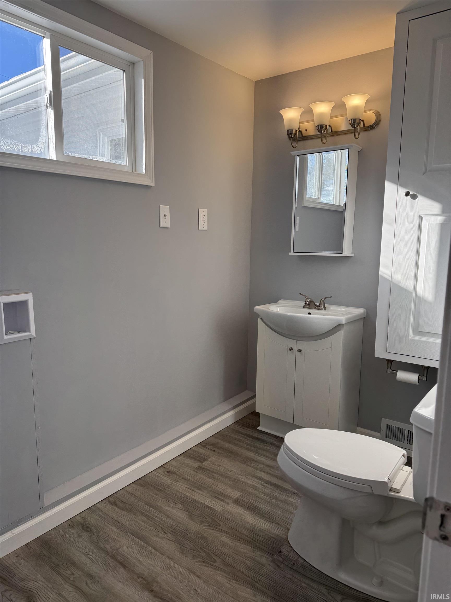 2233 West 11th Street Muncie, IN 47302 - Photo 16 of 21