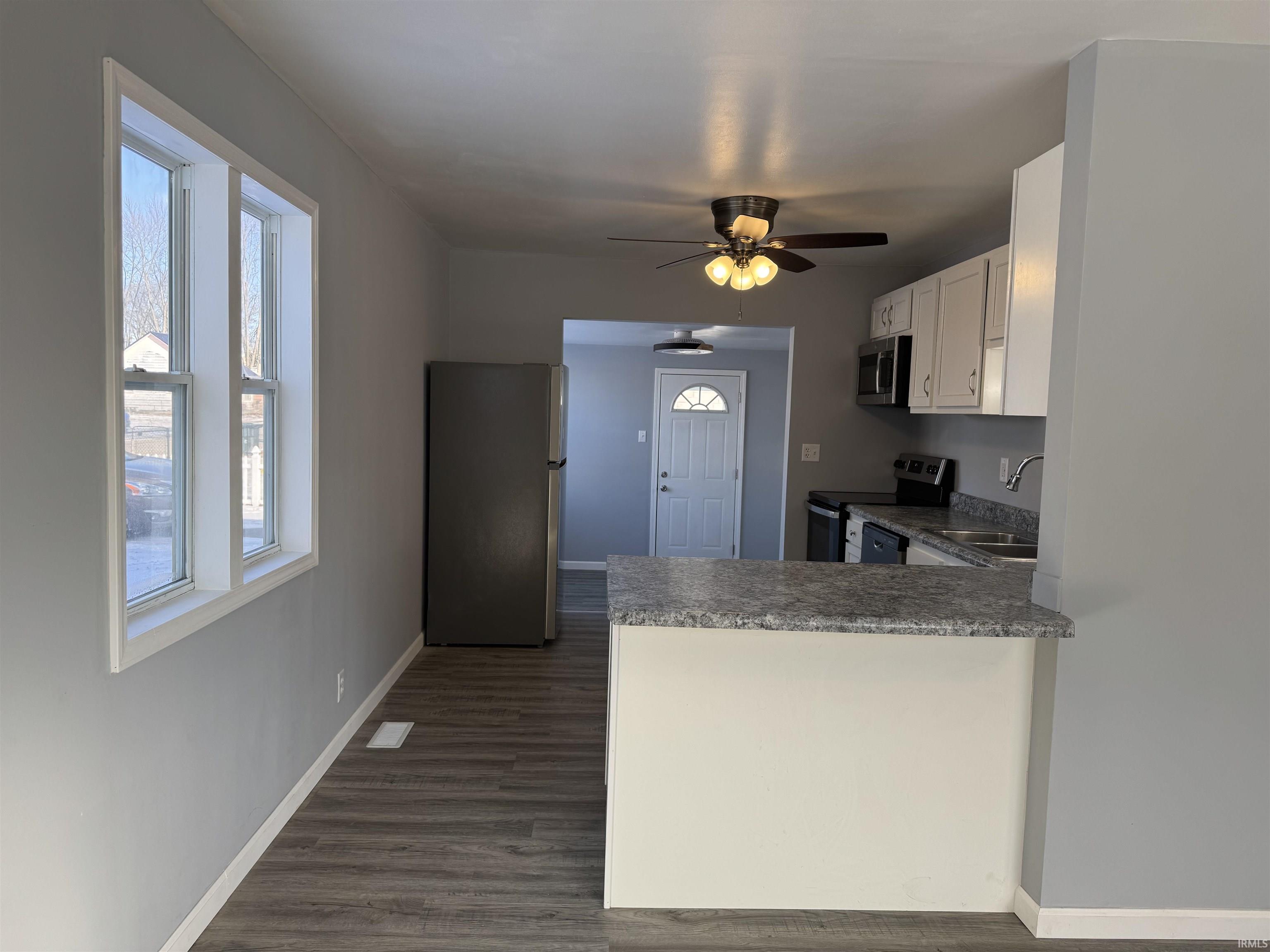 2233 West 11th Street Muncie, IN 47302 - Photo 17 of 21