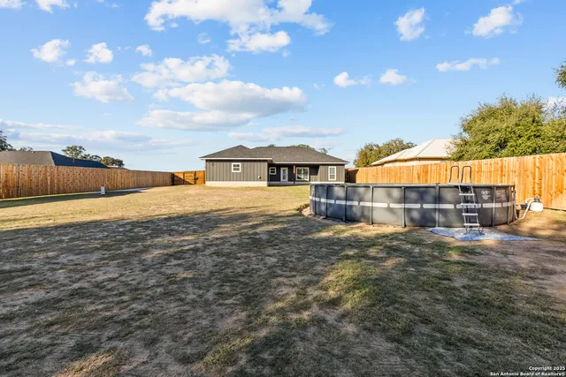 $490,000 | 1015 Timbercrest, Pleasanton, TX 78064
