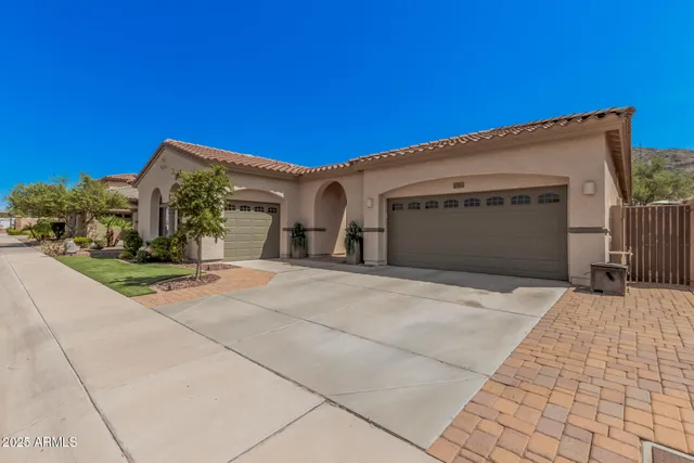 $620,000 | 2313 West Mineral Road, Phoenix, AZ 85041