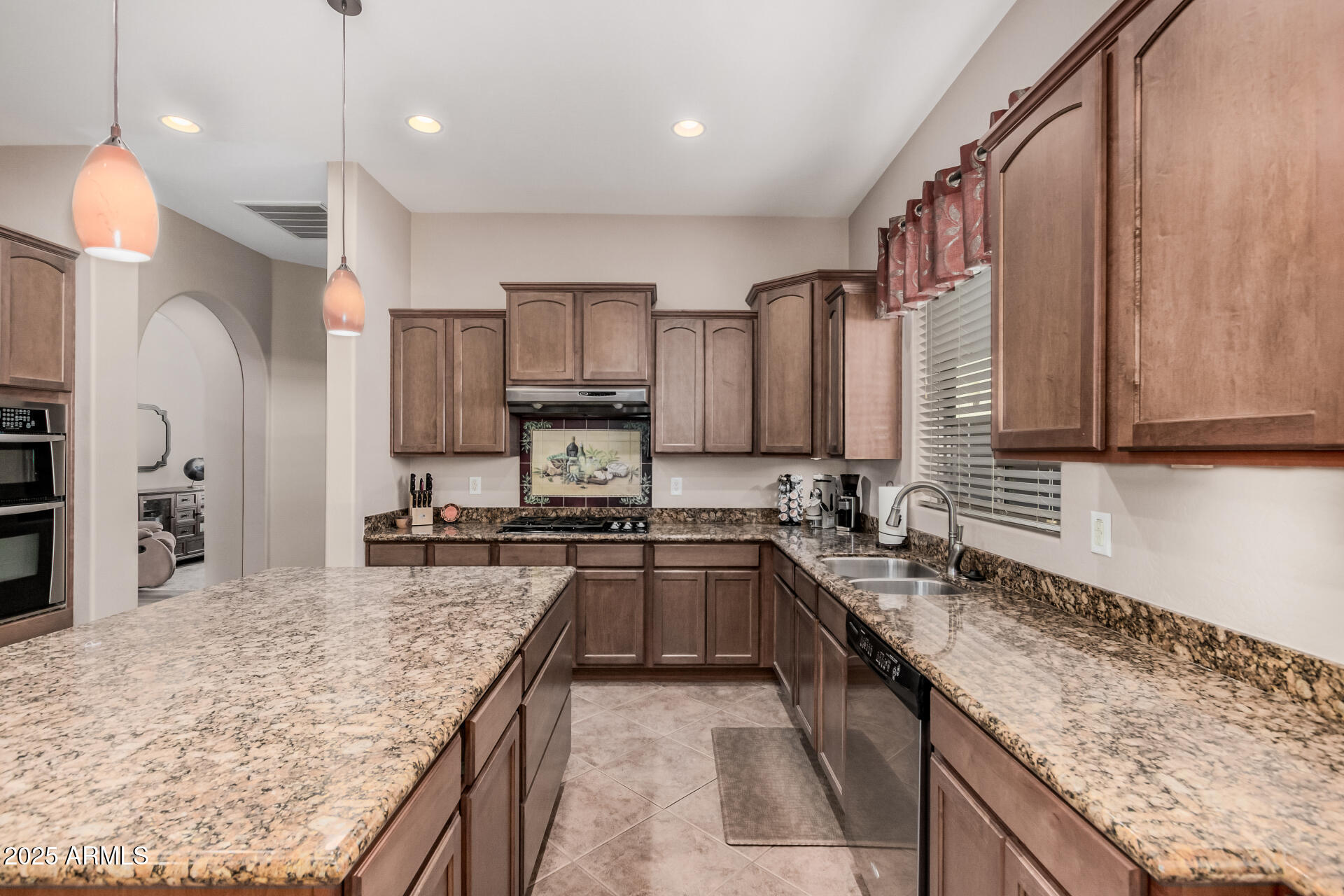 2313 West Mineral Road Phoenix, AZ 85041 - Photo 16 of 42 16 Mineral