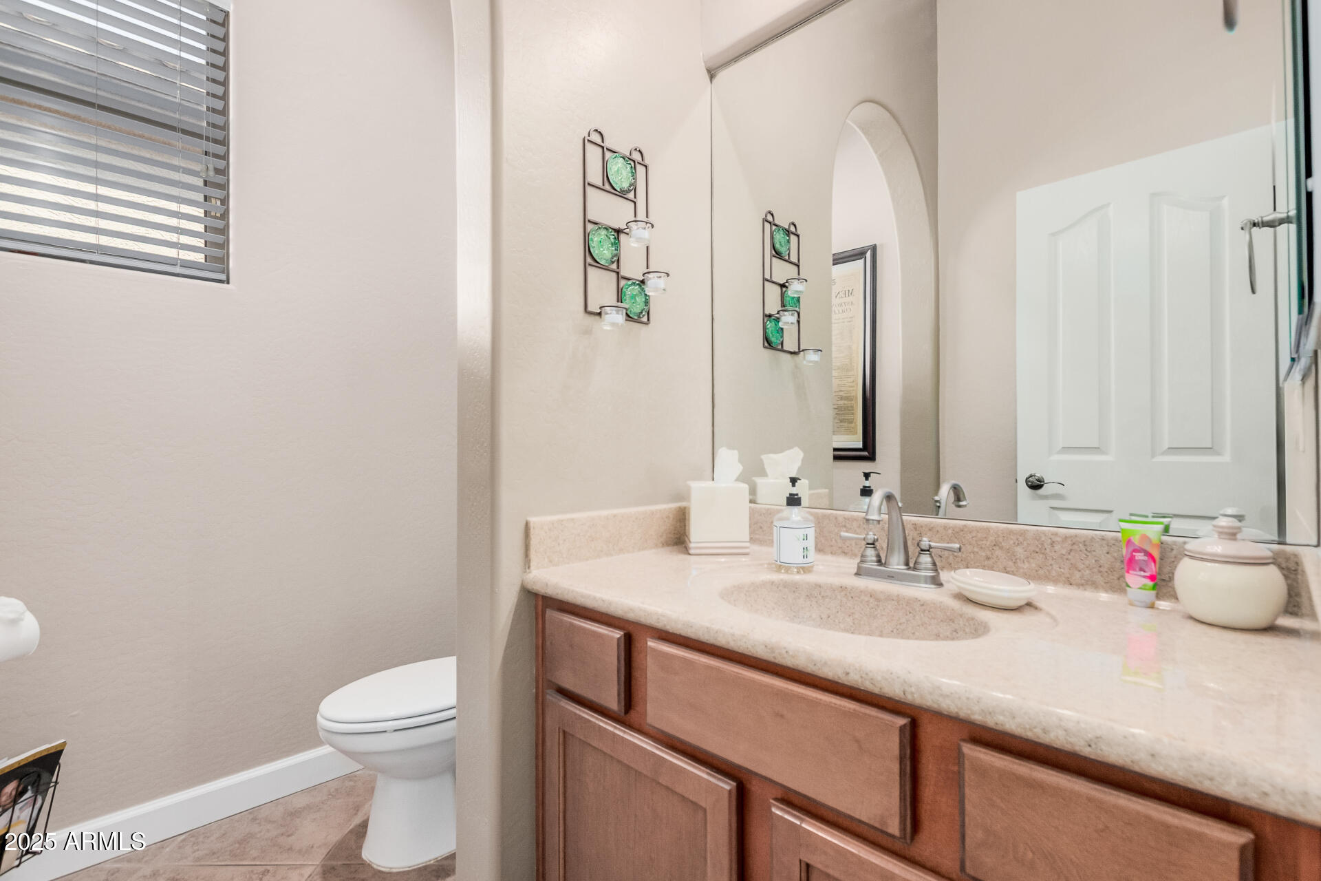 2313 West Mineral Road Phoenix, AZ 85041 - Photo 17 of 42 17 Mineral