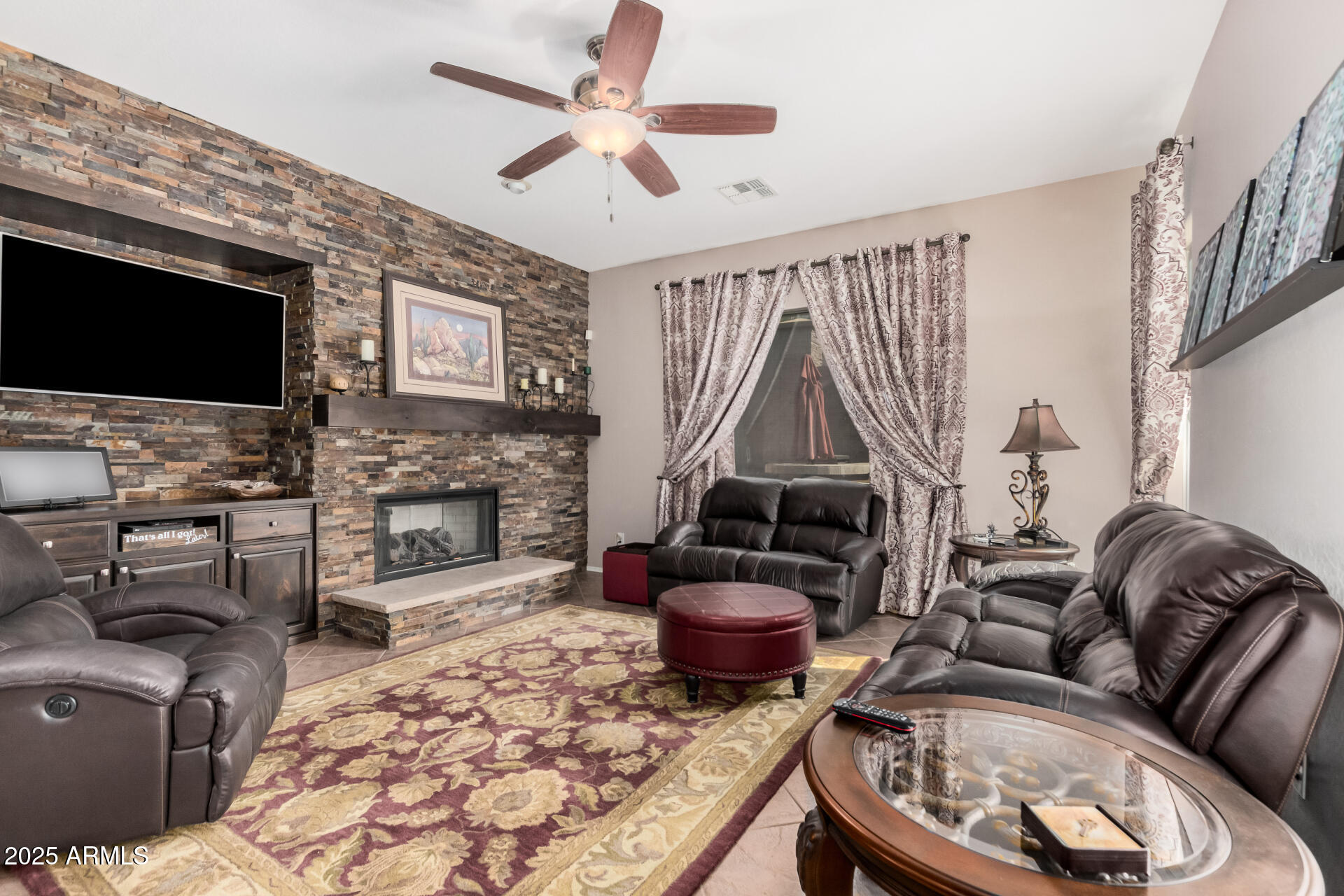 2313 West Mineral Road Phoenix, AZ 85041 - Photo 9 of 42 09 Mineral