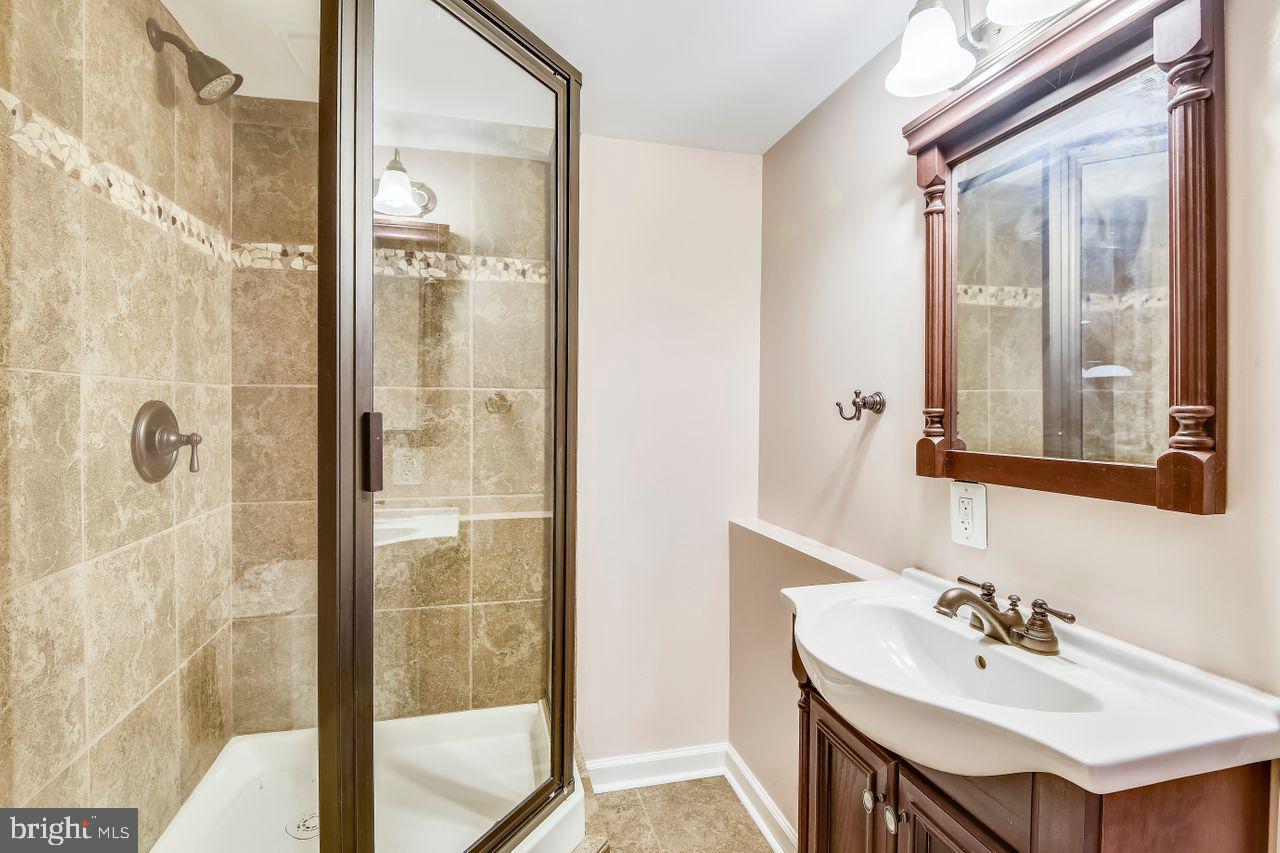 1019 Double Gate Road Davidsonville, MD 21035 - Photo 30 of 50 full bath on lower level