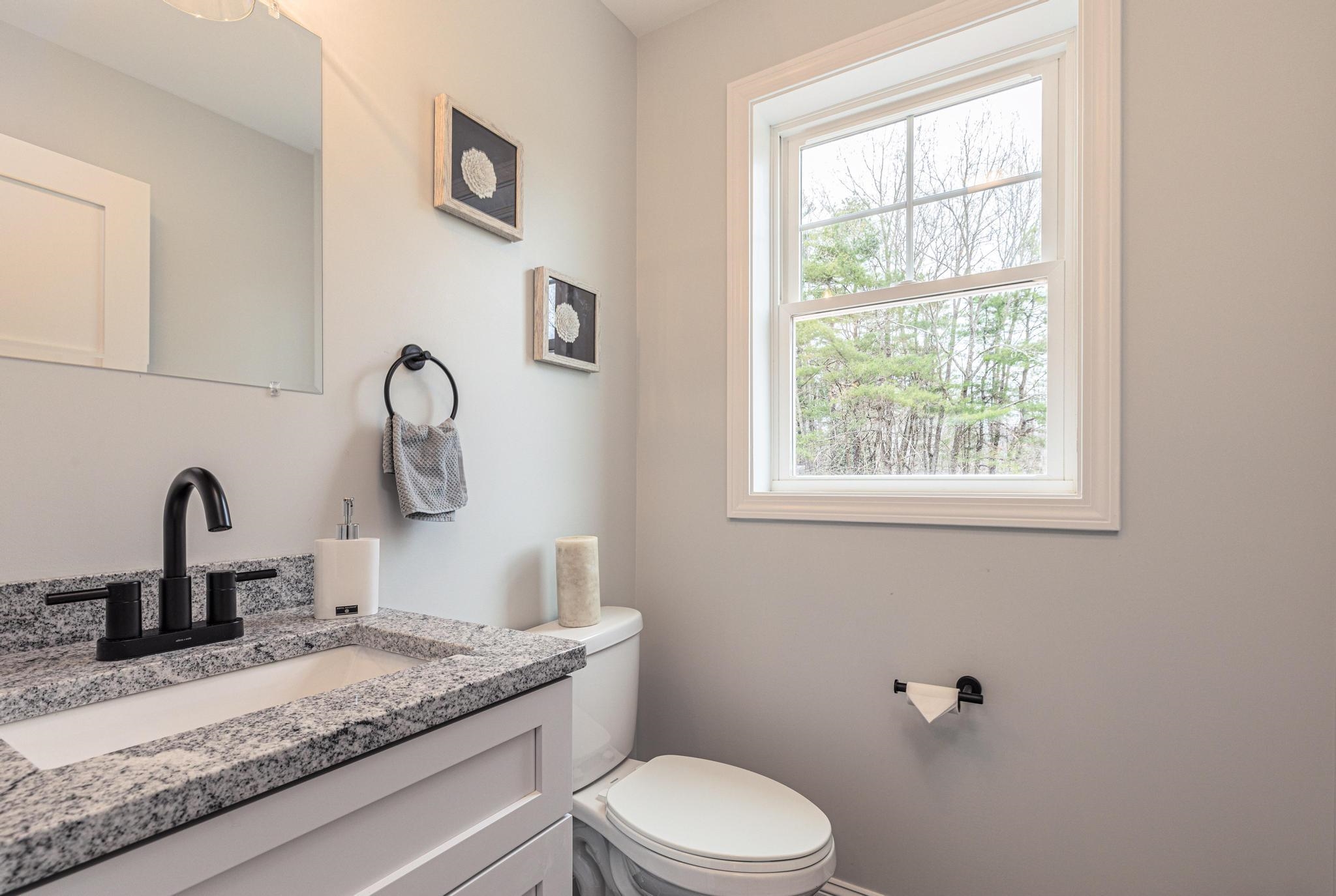 17 Page Road Kingston, NH 03848 - Photo 14 of 40 Gallery Image 14