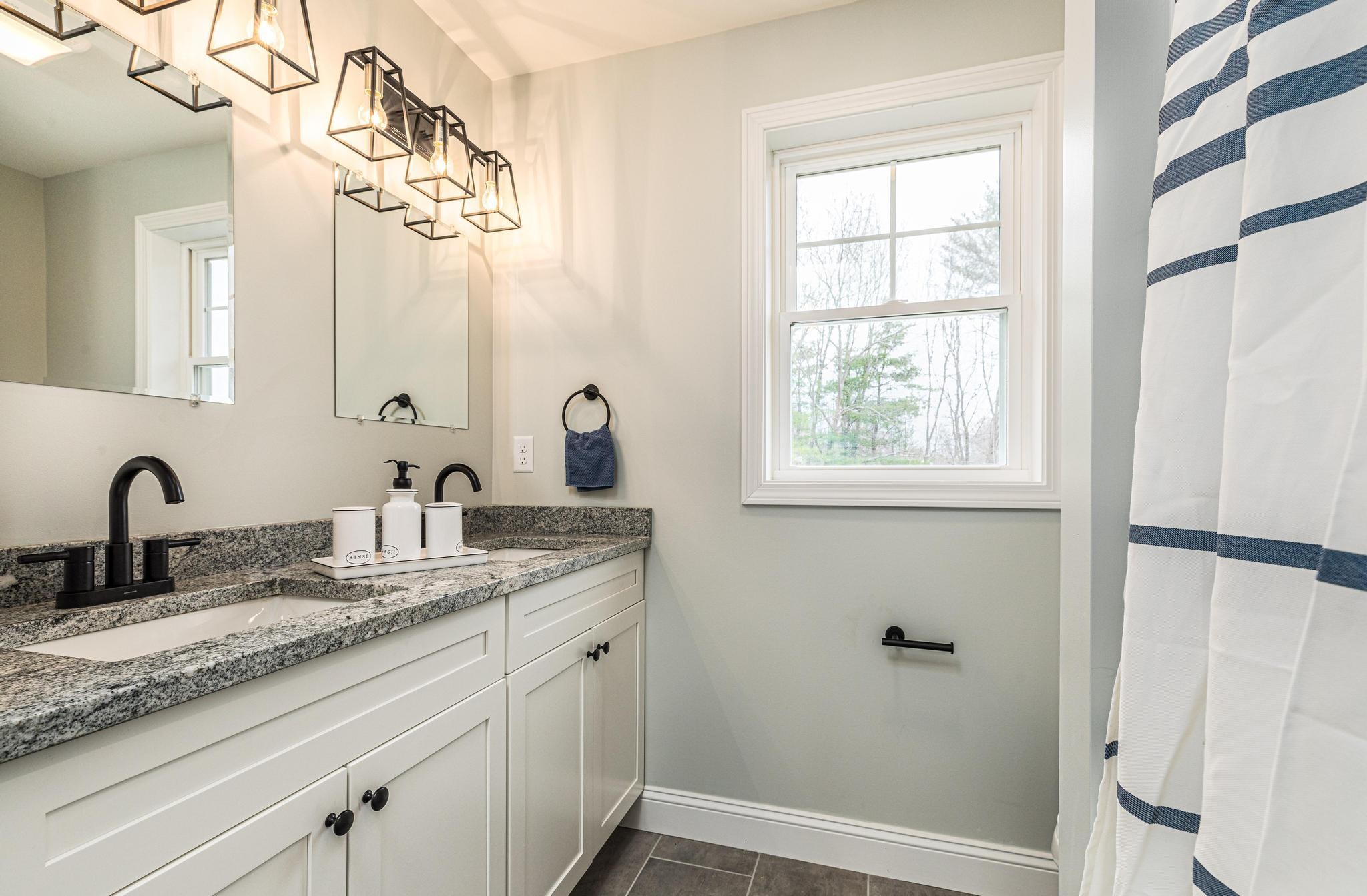 17 Page Road Kingston, NH 03848 - Photo 15 of 40 Gallery Image 15