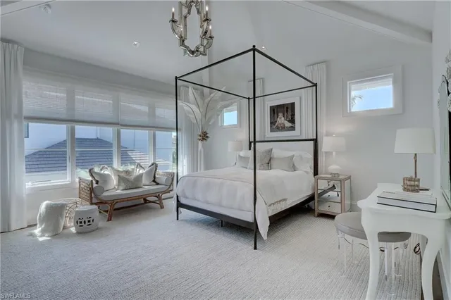 $125,000 | 2020 Gordon Drive, Naples, FL 34102